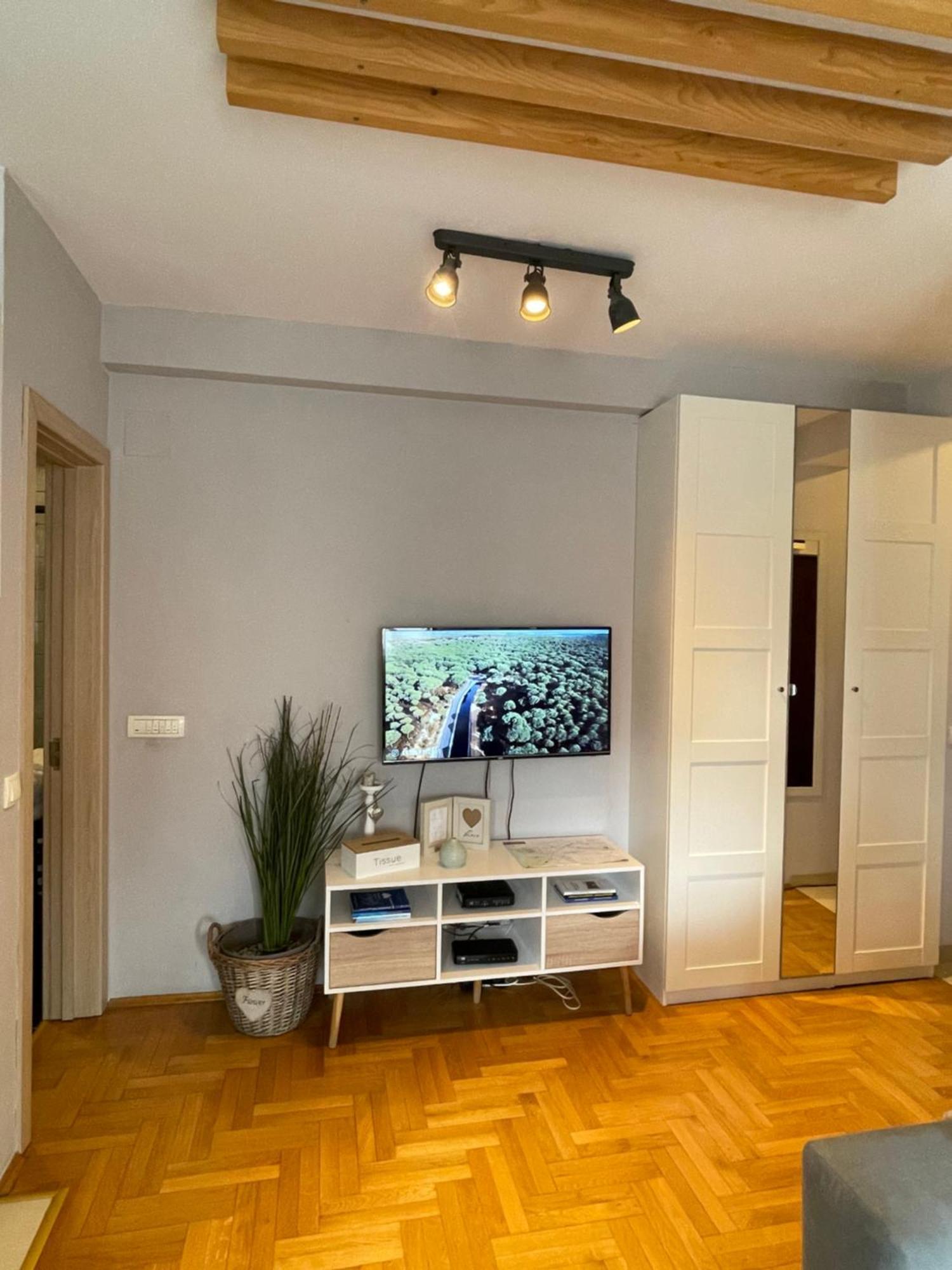 Apartment Cerska Mrb Beograd Eksteriør billede