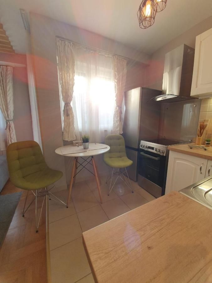 Apartment Cerska Mrb Beograd Eksteriør billede